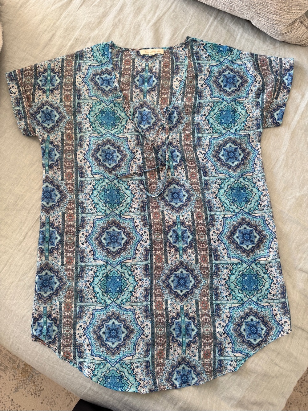Francesca’s Sheer Shades of Blue Swim Suit Cover up Size m/l